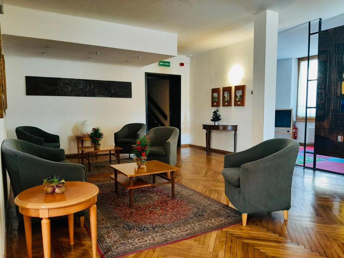 Hg Hotel Italia Брюссон Экстерьер фото