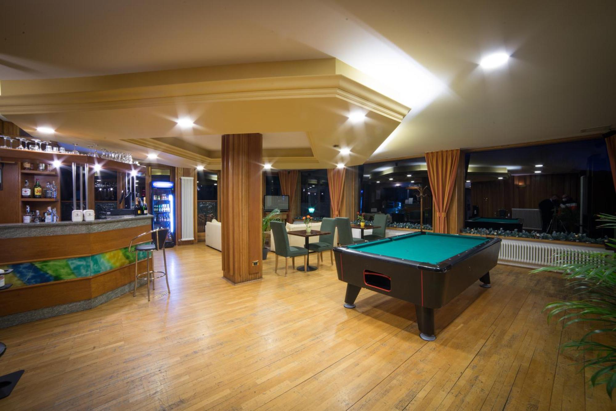 Hg Hotel Italia Брюссон Экстерьер фото